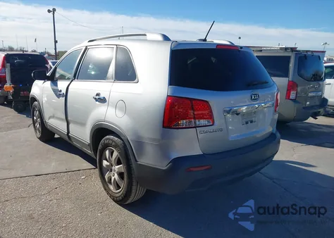 2013 Kia Sorento Lx из США, поврежденный, VIN 5XYKT4A67DG393456